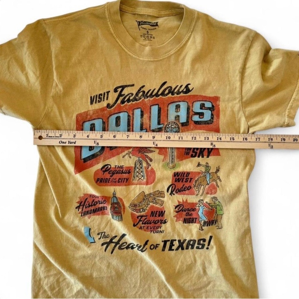 Retro Dallas Texas Graphic Tee | Yellow Vintage Style Travel Tourist T-Shirt USA - Picture 7 of 7